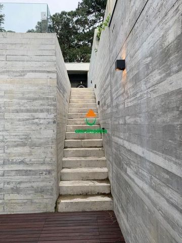 4 bedroom luxury House for rent in Porto, Distrito do Porto - Photo 3