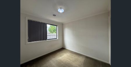 3 Bedroom Family Home - Photo 5