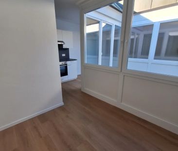 360° Tour / Sanierte, moderne 1,5-Zimmer-Dachgeschoss-Altbauwohnung... - Foto 2