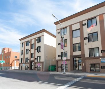 389 Balmoral Apartment - Photo 1