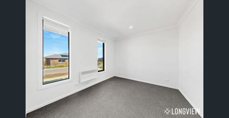 Peaceful Sunbury Living - Photo 4