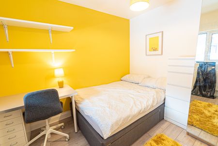 6 Bed Terraced House, Spear Road, SO14 - Photo 5