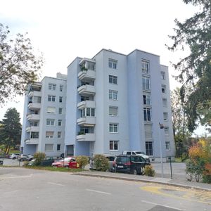 ANDRITZ - NAHE FACHMARKTZENTRUM: HELLE GEPFLEGTE FREUNDLICHE GARCONNIERE INKL. PP UM € 370,--+BK+HZG - Photo 2