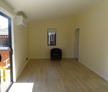 2 Bedroom Granny Flat in the Heart of Camden - Photo 3