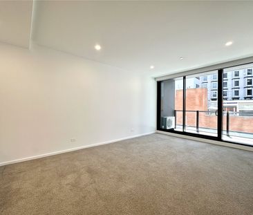 201/408 Spencer Street - Photo 1