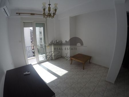 Ενοικίαση κατοικίας, 35 τ.μ., Βόλος, 400 € - Photo 3