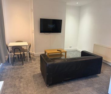 3 bedroom house to rent - Photo 4