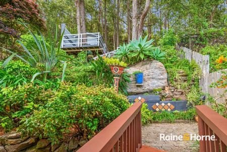 Coastal Character Home plus views! - Photo 4