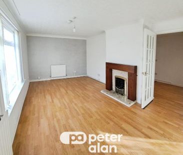 2 bedroom property to rent - Photo 1