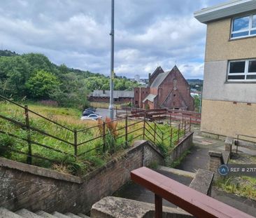 2 bedroom end of terrace house to rent - Photo 1