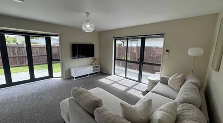 Relaxed, Light-Filled Living in the Heart of St Albans - Photo 3