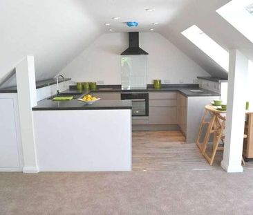 Station Road, Chinnor, Oxfordshire, OX39 - Photo 4