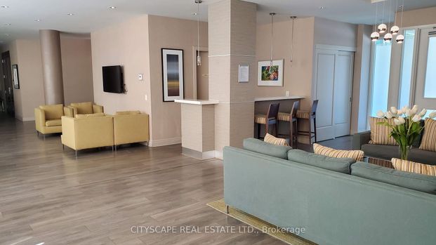 For Lease - 525 Wilson Avenue Unit# 423, Toronto, Ontario - Photo 1