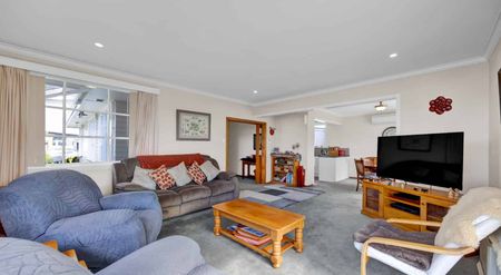 Hawera, 3 bedrooms - Photo 4
