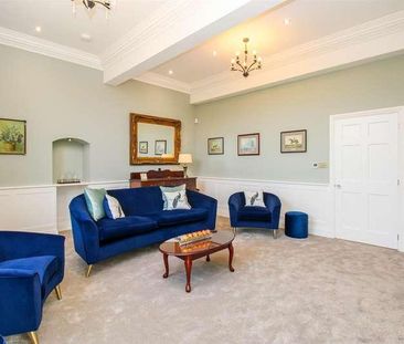 Heath, Wakefield, WF1 - Photo 1