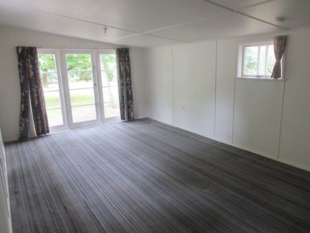 216 Roslyn Road, Levin, Horowhenua - Photo 5