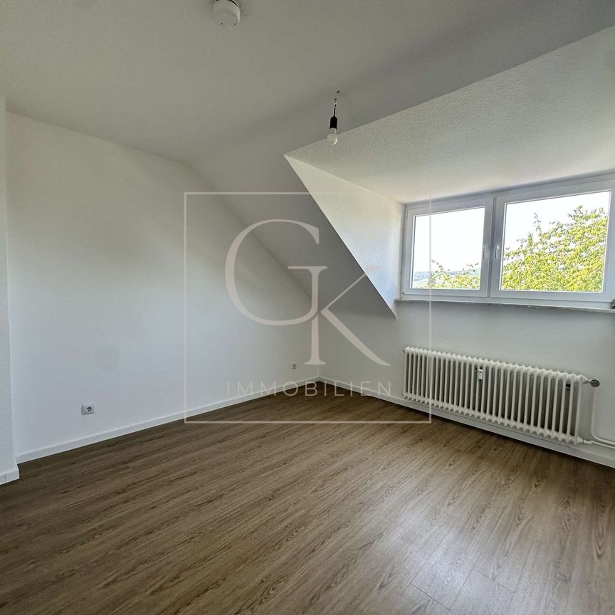 3-Zimmer-Dachgeschosswohnung zur Miete - Photo 1