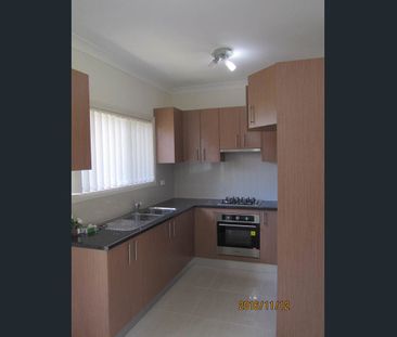 Excellent home for a couple/small family - Photo 2