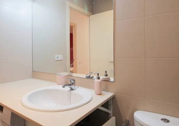 Carrer de Sant Màrius, Barcelona, Catalonia 08022