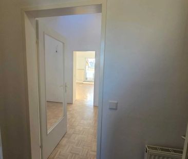 Moderne, sehr helle Dachgeschosswohnung mit hofseitiger Terrasse - ... - Photo 5