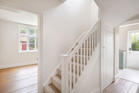 3 bedroom cottage to rent - Photo 2