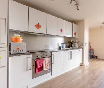 2 bedroom apartment to rent - Photo 6