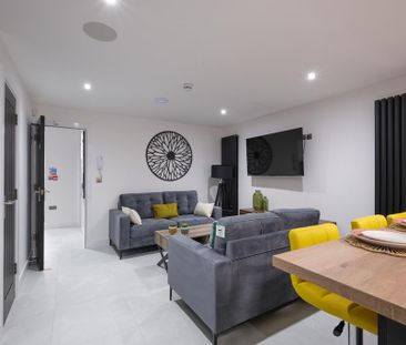 6 bedroom terraced house to rent - Photo 5