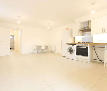 Foxmead Close, Enfield, EN2 - Photo 5