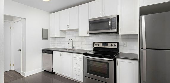 Craigton Drive Apartments - Photo 2