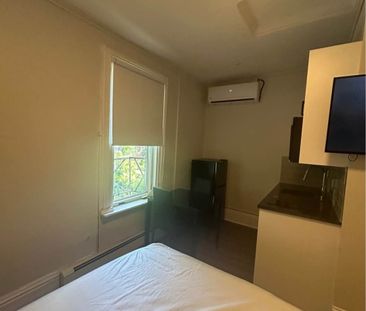 25 Russell - Photo 1