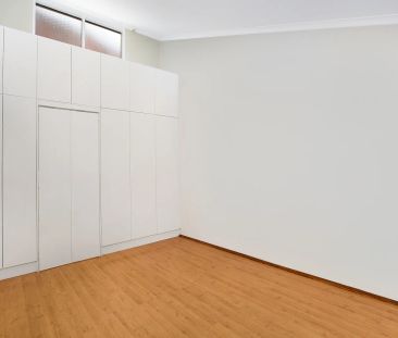 Prized Position & Inner City Loft Style Haven - Photo 1