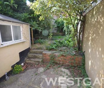 5 Bed - Mount Pleasant, Reading - Photo 5