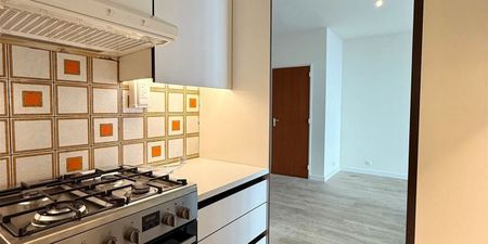 Appartement te huur in Antwerpen voor € 775 met 1 slaapkamer - Foto 5
