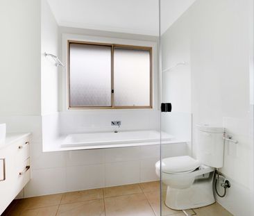 2 Serpentine Avenue, North Kellyville NSW 2155 - House For Rent | D... - Photo 5