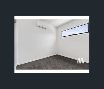 Modern Four-Bedroom Townhouse Delivering Style and Effortless Famil... - Photo 3