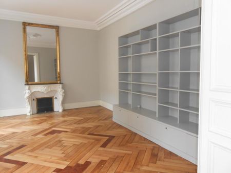 APPARTEMENT 5 pièce(s) - 149m² - Photo 2