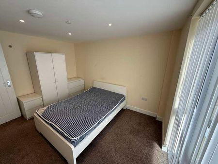 Kisar Court, Salisbury Street, SO15 - Photo 3