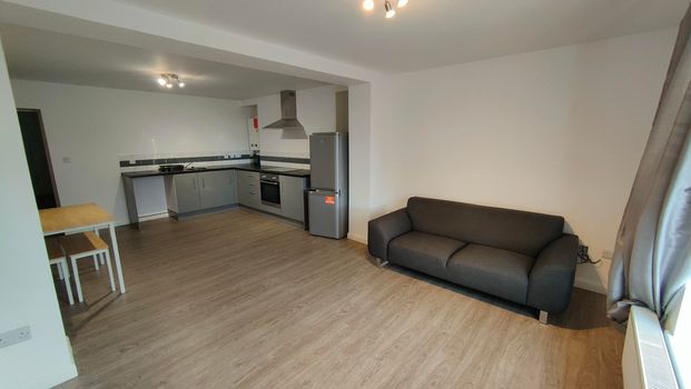 Ground Floor Flat, Graig Terrace, Manselton, Swansea, SA5 8PT - Photo 1