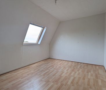 Location Appartement 4 pièces 100m² - Photo 3