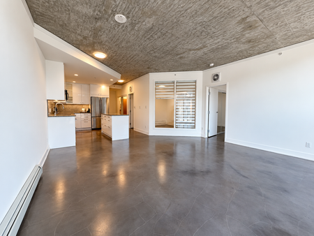 919 Station Street condo — Vancouver, BC (2-Bedroom) - 2 Bedroom - Photo 4