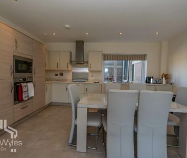 2 bedroom flat to rent - Photo 6