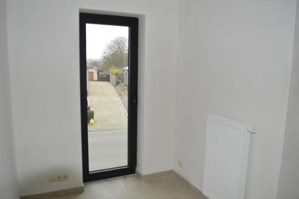 BURST - Recent, lichtrijk appartement met groot terras. - Photo 1