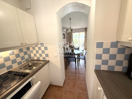 Location Appartement 2 pièces 33m² MALLEMORT 13370 - Photo 3