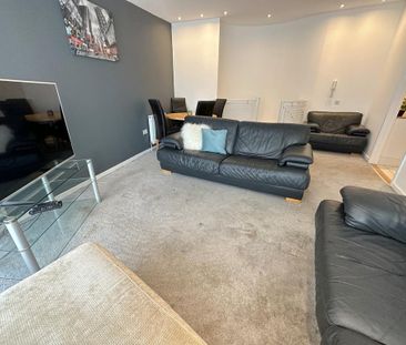 3 bedroom apartment to rent - Photo 1