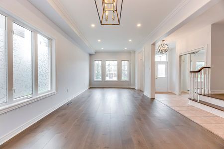 For Lease - 2591 North Ridge Trail, Oakville, Ontario - Photo 2