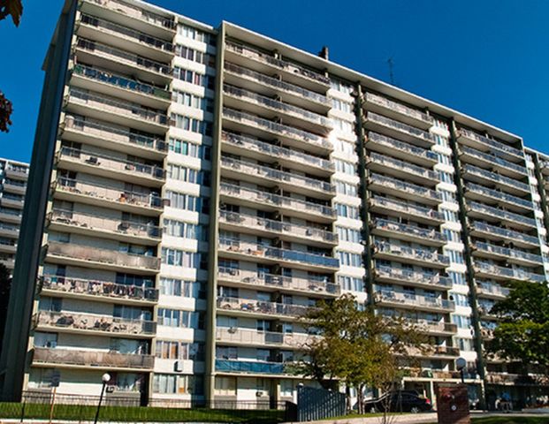 Havenbrook Towers | 75 Havenbrook Boulevard, Toronto - Photo 1