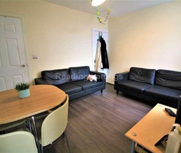 Blenheim Gardens, Reading, RG1 - Photo 1