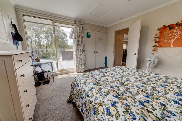 Spacious 2-Bedroom Apartment - Photo 1