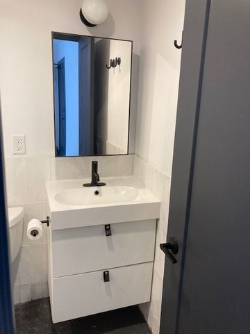 For Lease - 204 Kingston Road Unit# 102, Toronto, Ontario - Photo 3