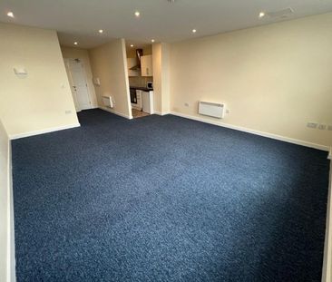 Holmsdale Road, Coventry, CV6 5JP - Photo 1